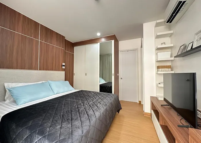 6th Avenue Sukhumvit Bkk 302 Bts Asoke & Nana Mrt Sukhumvit Apartamento
